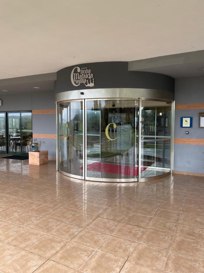 Hospedium Hotel Dona Mafalda De Castilla Plasence Extérieur photo
